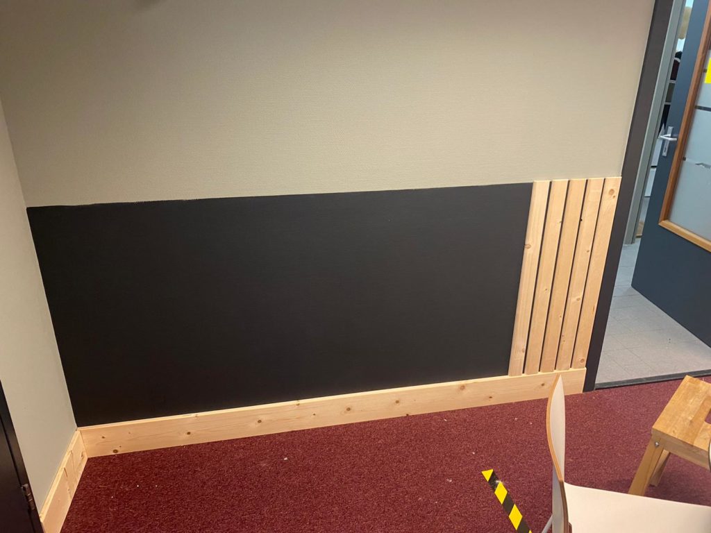 Lambrisering aanbrengen